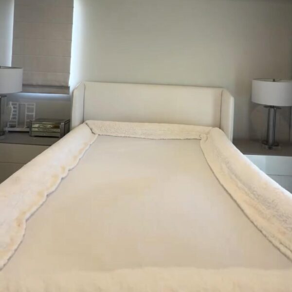 The SherpaNest™ Border Bed Sheet